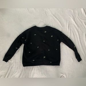 Daisy Embroidered Sweater
